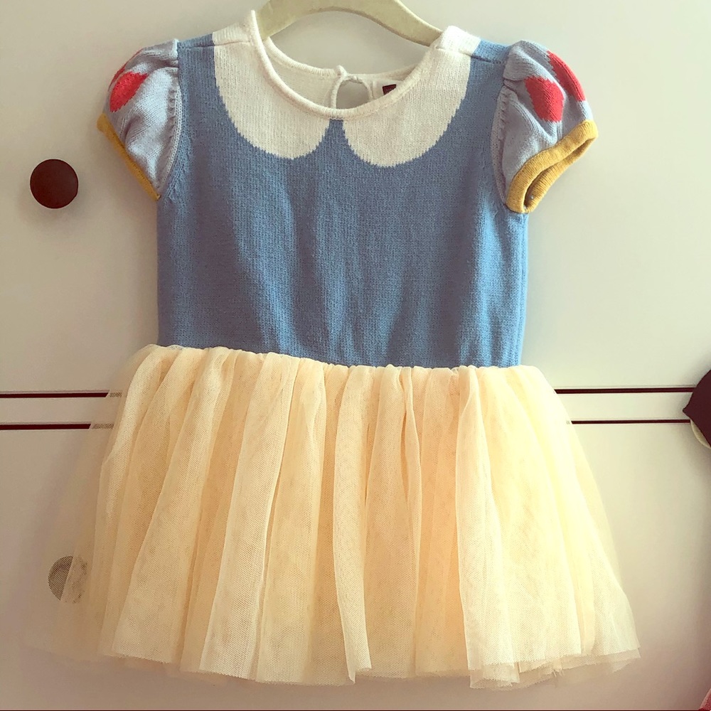 babyGap | Disney Snow White Dress

12-18 M